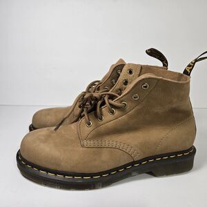 NEW Dr. Martens Mens 9 Tumbled Nubuck Leather Ankle Boots Savannah Tan 101 UB